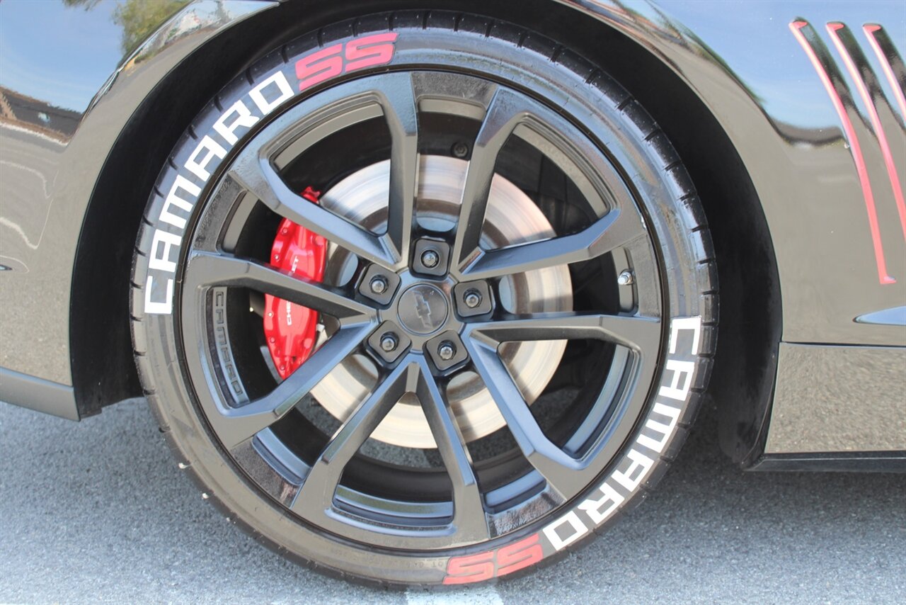 2014 Chevrolet Camaro SS 1SS - Photo 23 - Reno, NV 89511