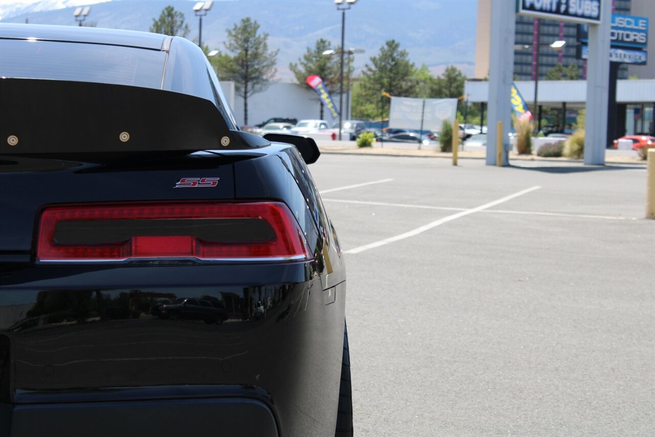 2014 Chevrolet Camaro SS 1SS - Photo 18 - Reno, NV 89511