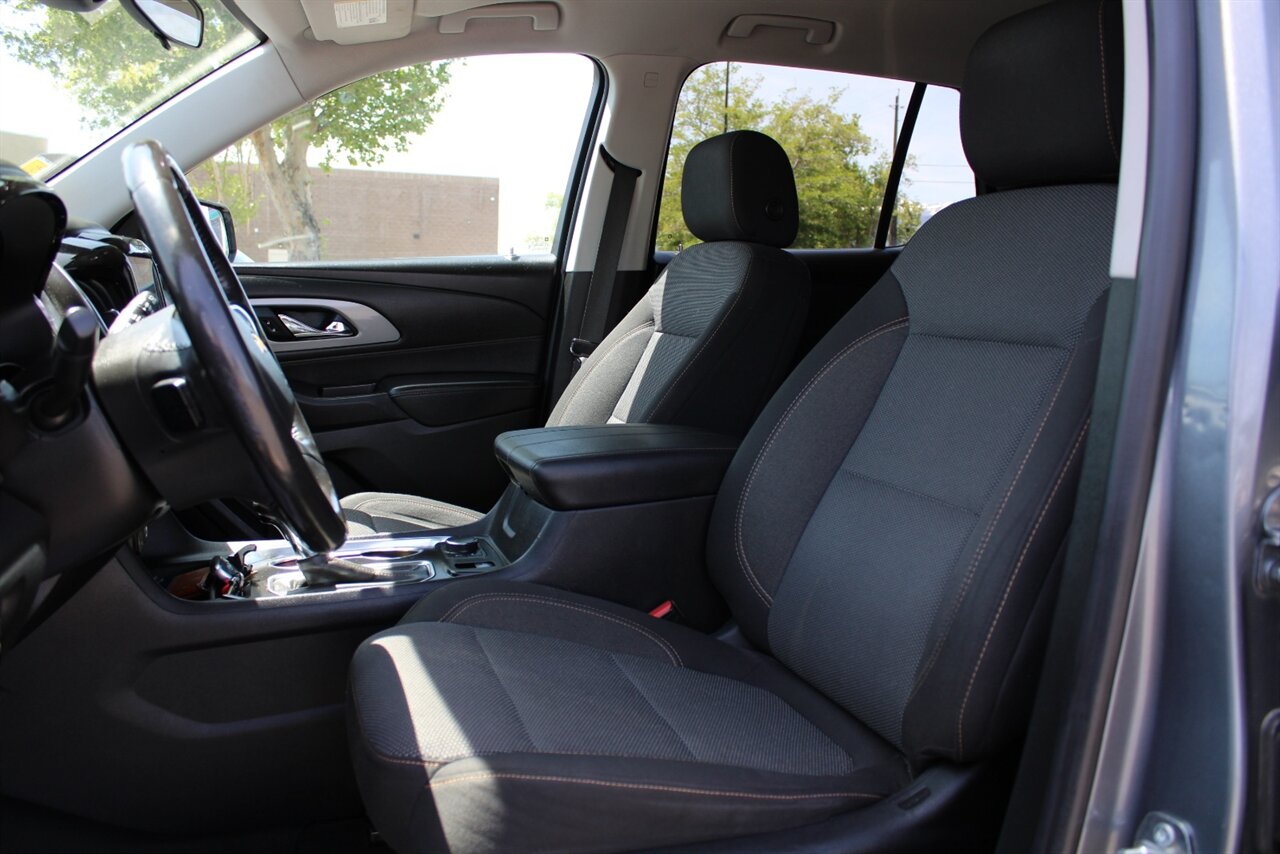 2020 Chevrolet Traverse LT 1LT - Photo 13 - Reno, NV 89511