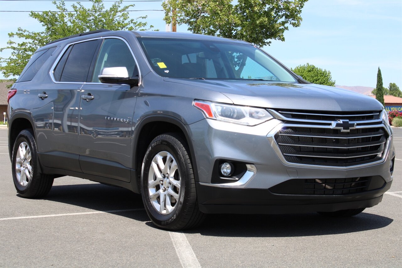 2020 Chevrolet Traverse LT 1LT - Photo 1 - Reno, NV 89511