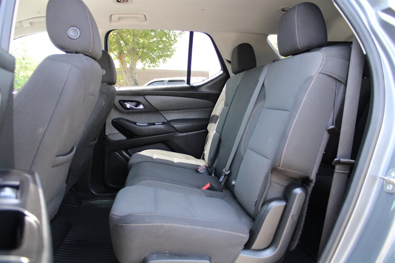 2020 Chevrolet Traverse LT 1LT - Photo 19 - Reno, NV 89511