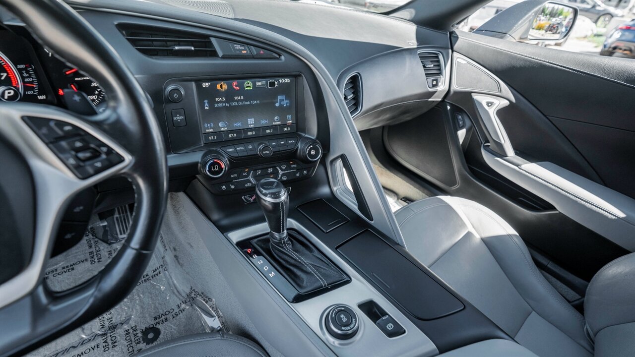 2018 Chevrolet Corvette Stingray 2LT   - Photo 36 - Reno, NV 89511