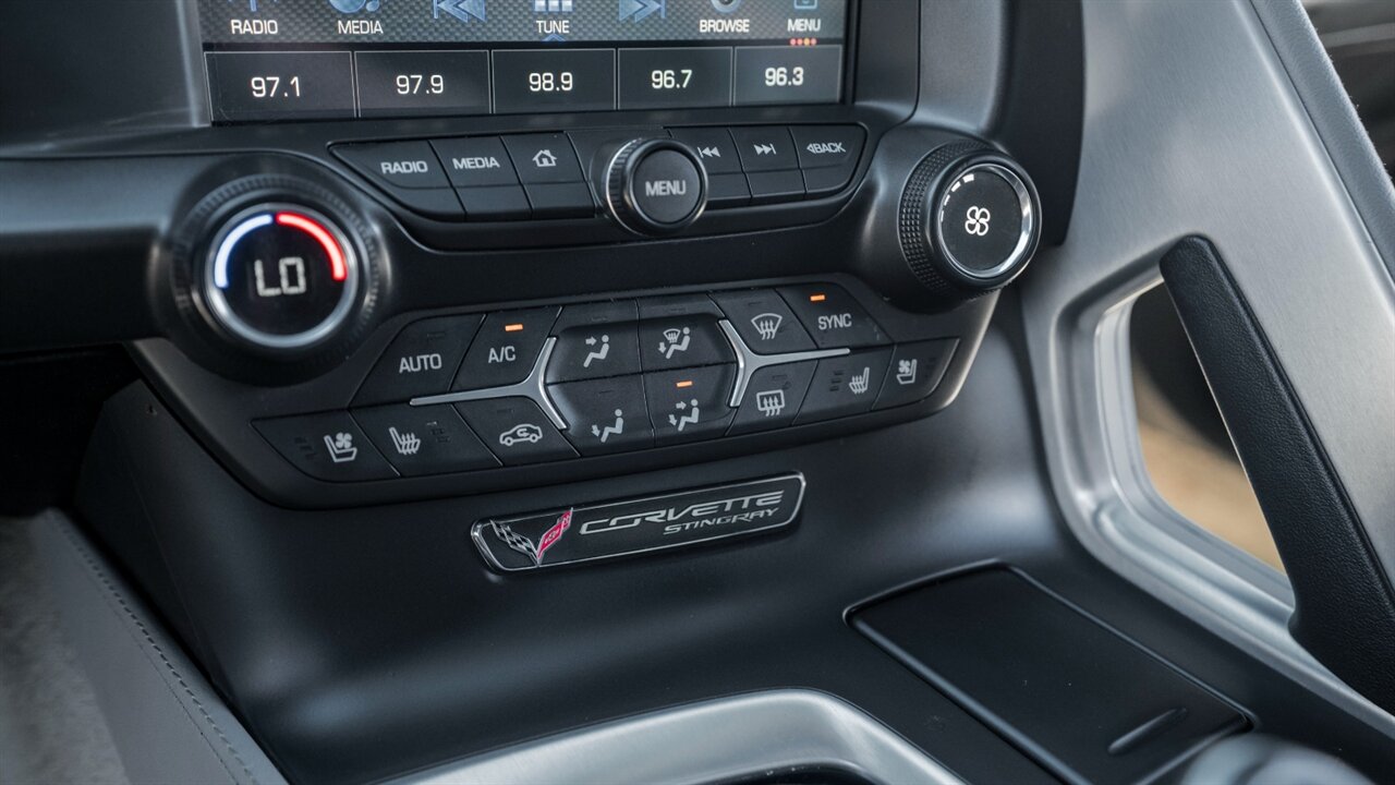 2018 Chevrolet Corvette Stingray 2LT   - Photo 35 - Reno, NV 89511