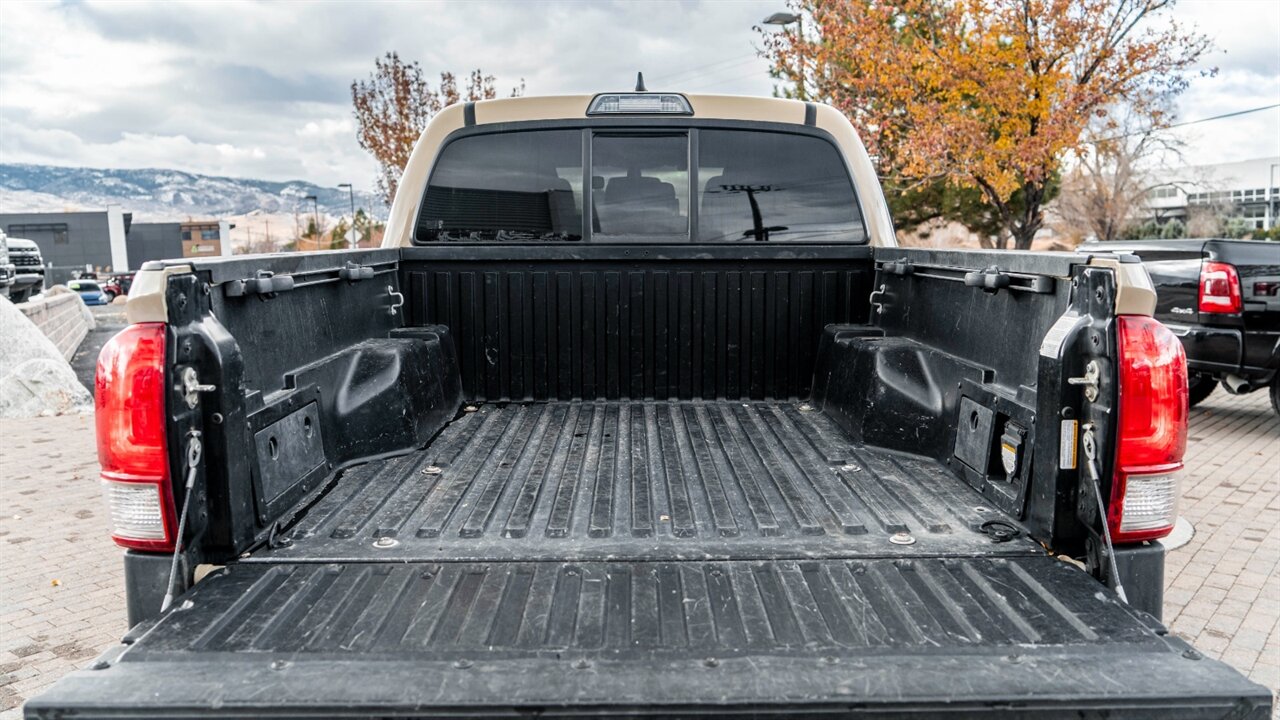 2016 Toyota Tacoma TRD Off-Road V6   - Photo 19 - Reno, NV 89511