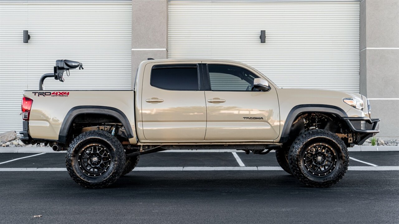 2016 Toyota Tacoma TRD Off-Road V6   - Photo 5 - Reno, NV 89511