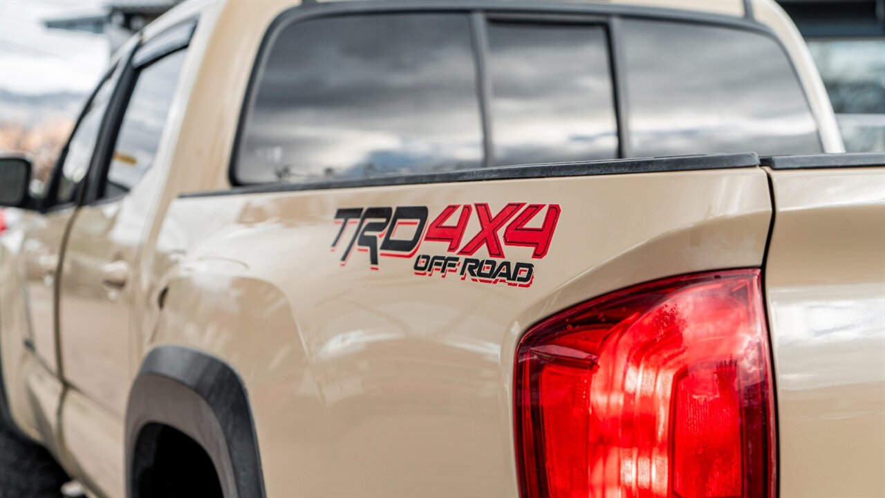 2016 Toyota Tacoma TRD Off-Road V6   - Photo 17 - Reno, NV 89511