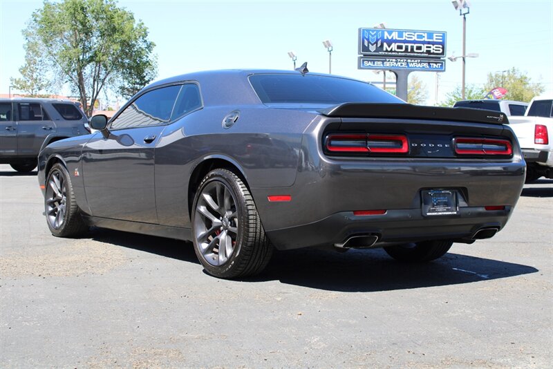 2022 Dodge Challenger R/T Scat Pack  