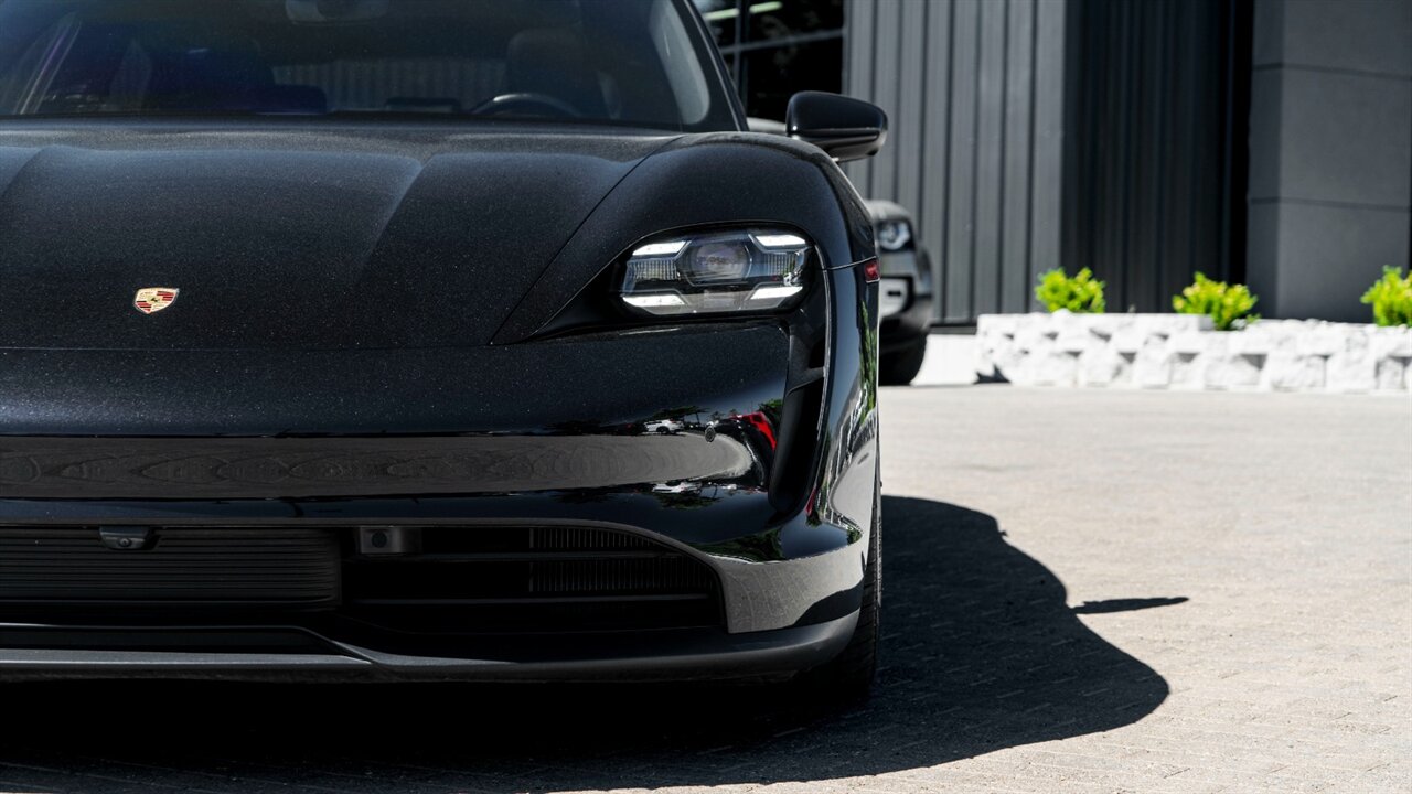 2021 Porsche Taycan 4S - Photo 8 - Reno, NV 89511
