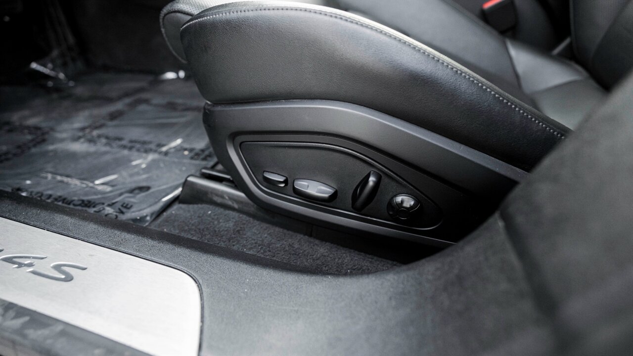 2021 Porsche Taycan 4S   - Photo 19 - Reno, NV 89511