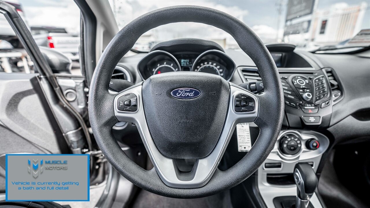 2019 Ford Fiesta SE   - Photo 13 - Reno, NV 89502