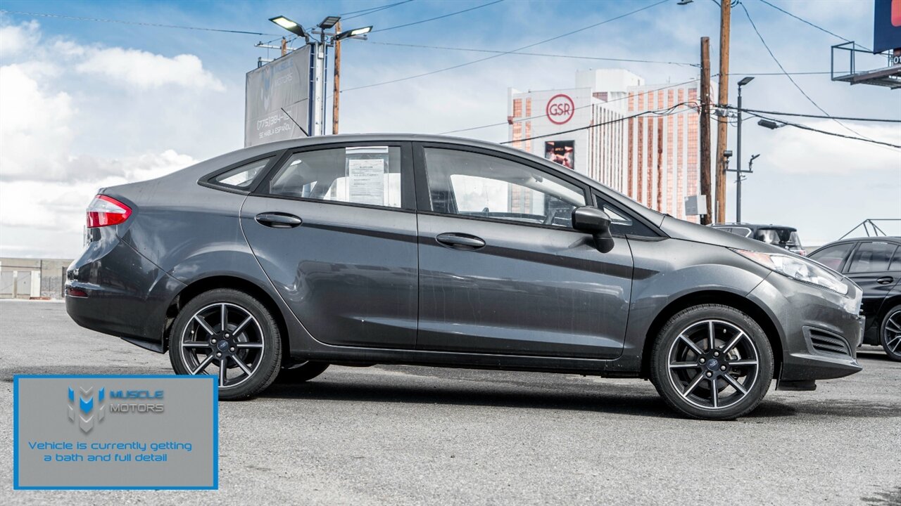 2019 Ford Fiesta SE   - Photo 5 - Reno, NV 89502