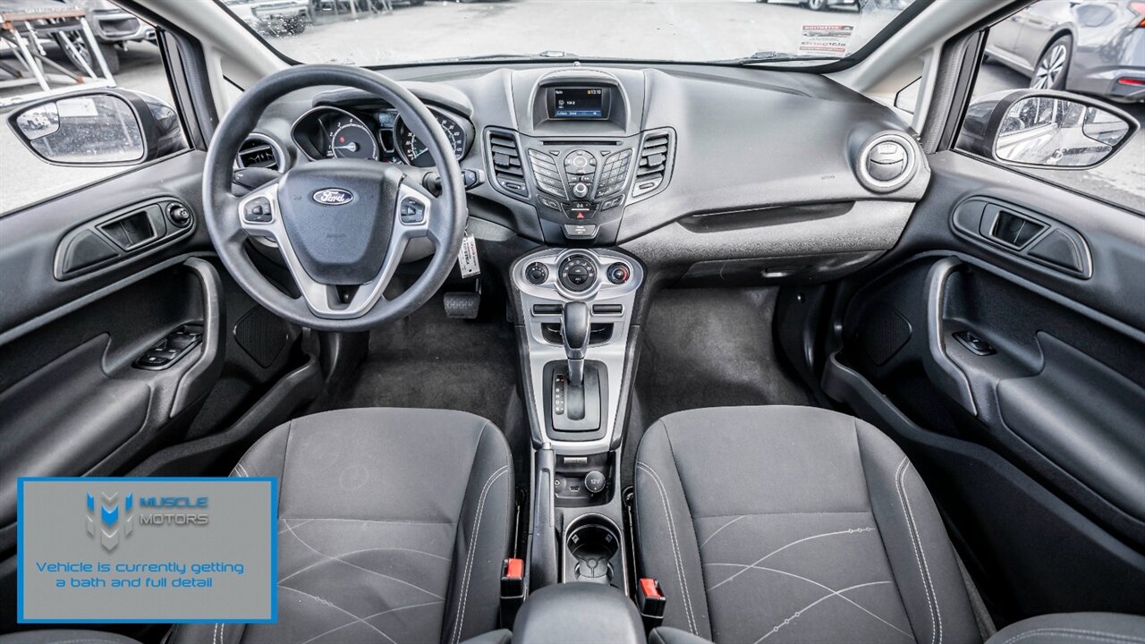 2019 Ford Fiesta SE   - Photo 8 - Reno, NV 89502