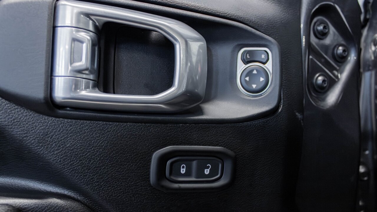 2021 Jeep Gladiator Mojave   - Photo 23 - Reno, NV 89511
