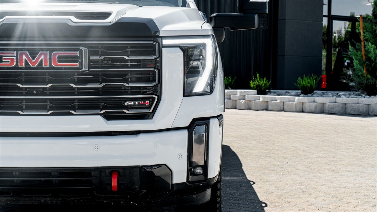 2024 GMC Sierra 2500 AT4 - Photo 10 - Reno, NV 89511