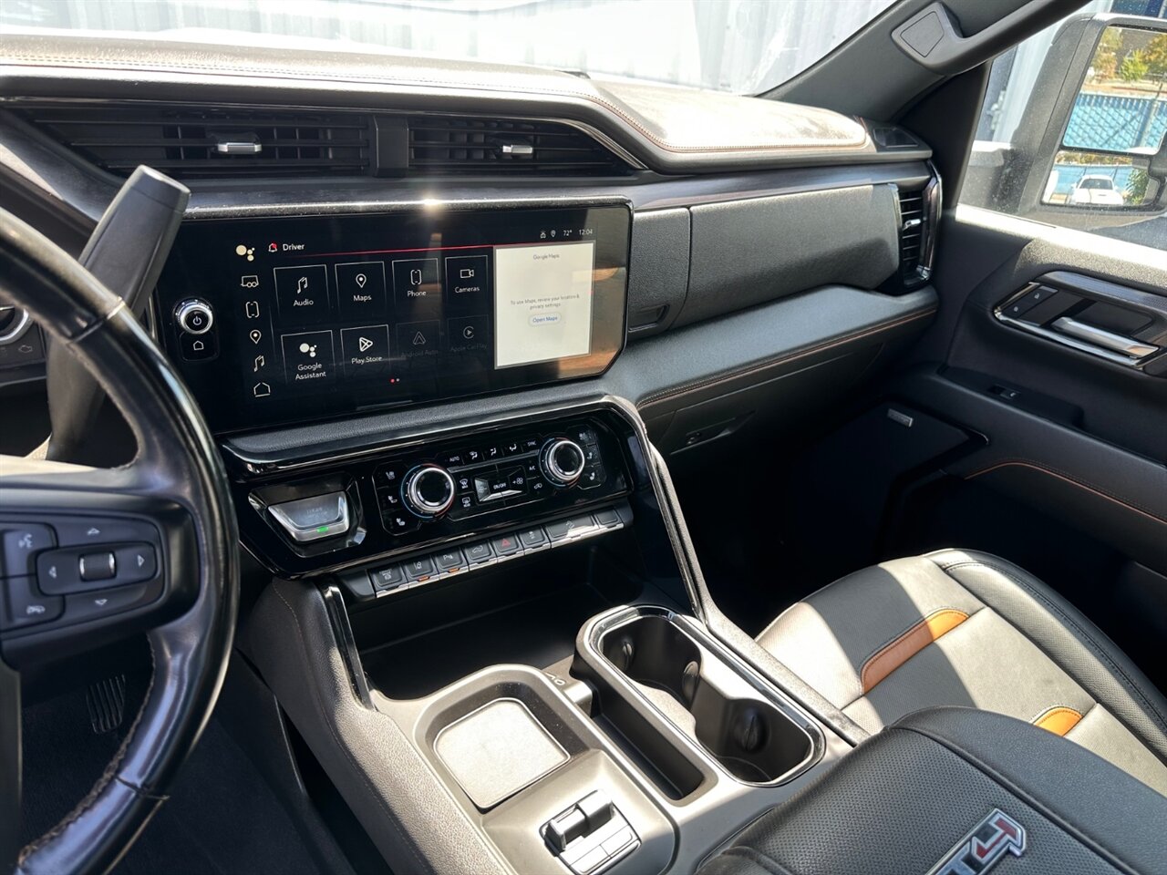 2024 GMC Sierra 2500 AT4 - Photo 11 - Reno, NV 89511