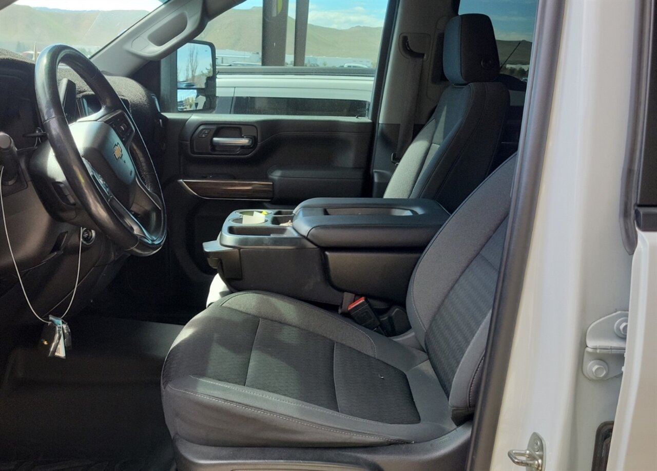 2020 Chevrolet Silverado 2500 LT - Photo 10 - Reno, NV 89511