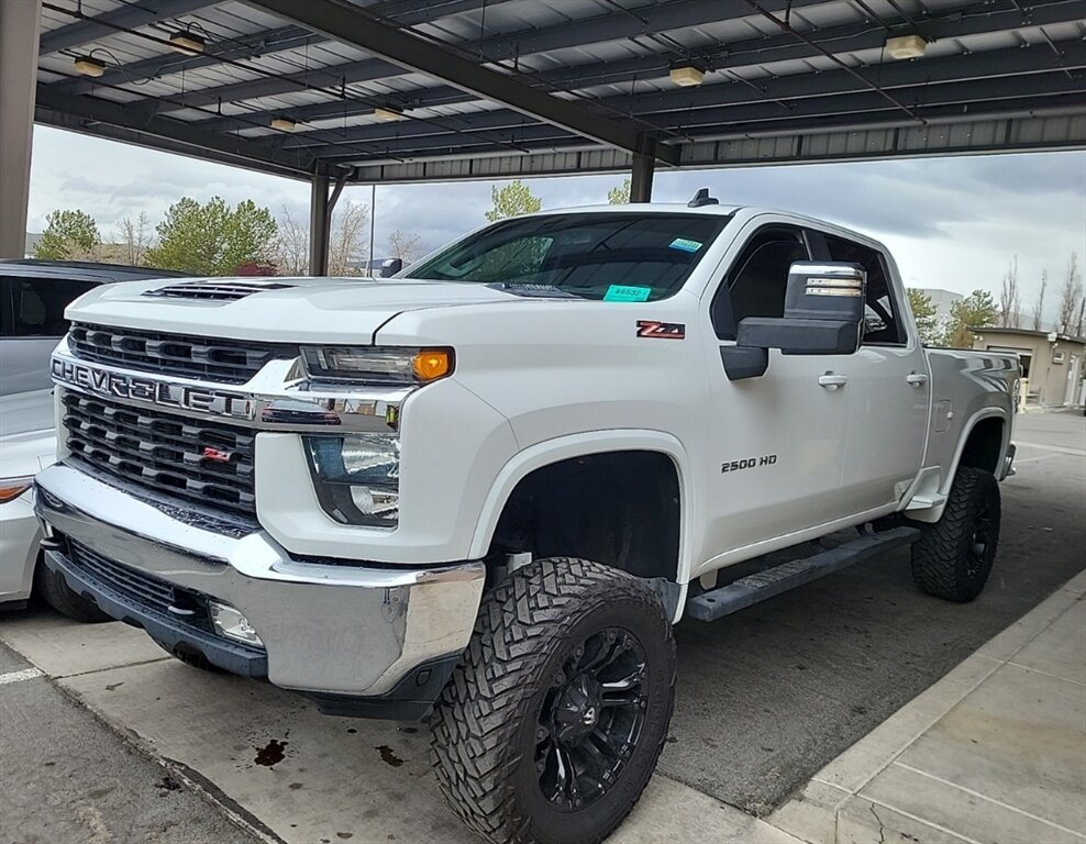 2020 Chevrolet Silverado 2500 LT - Photo 4 - Reno, NV 89511