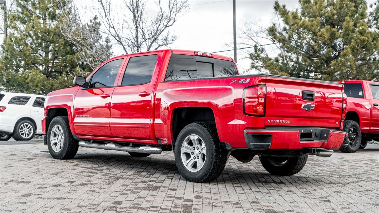 2018 Chevrolet Silverado 1500 LT LT2   - Photo 2 - Reno, NV 89511