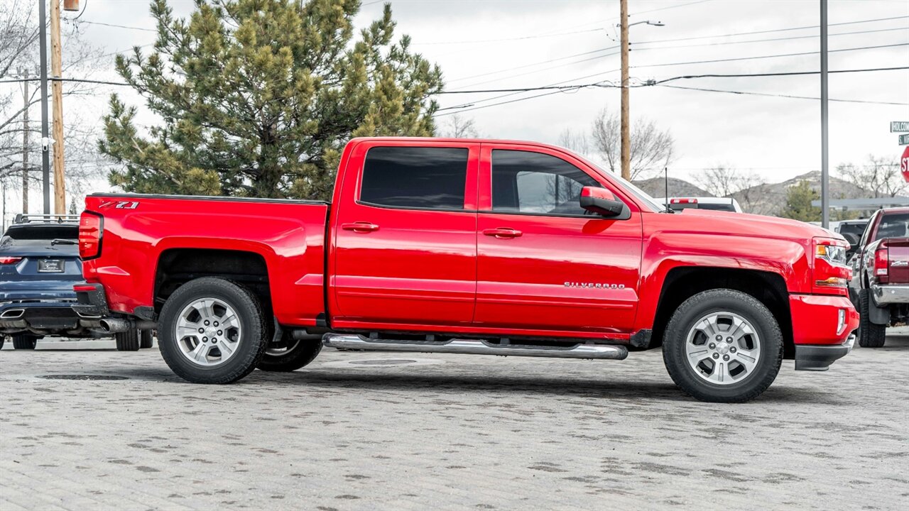 2018 Chevrolet Silverado 1500 LT LT2   - Photo 5 - Reno, NV 89511