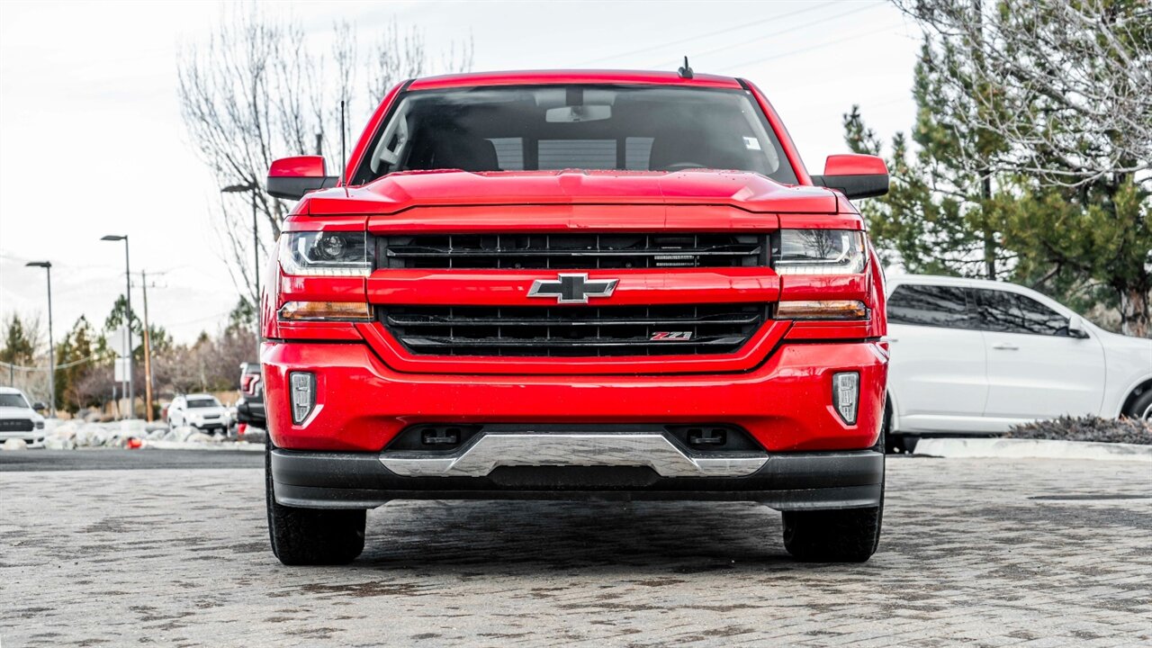 2018 Chevrolet Silverado 1500 LT LT2   - Photo 4 - Reno, NV 89511