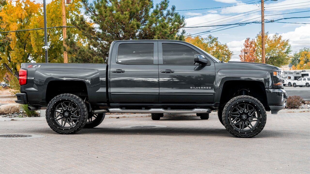 2018 Chevrolet Silverado 1500 LT LT2   - Photo 5 - Reno, NV 89511