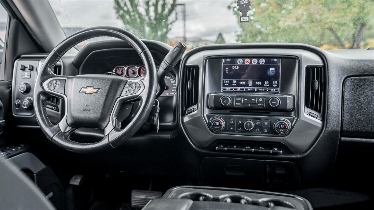 2018 Chevrolet Silverado 1500 LT LT2   - Photo 18 - Reno, NV 89511