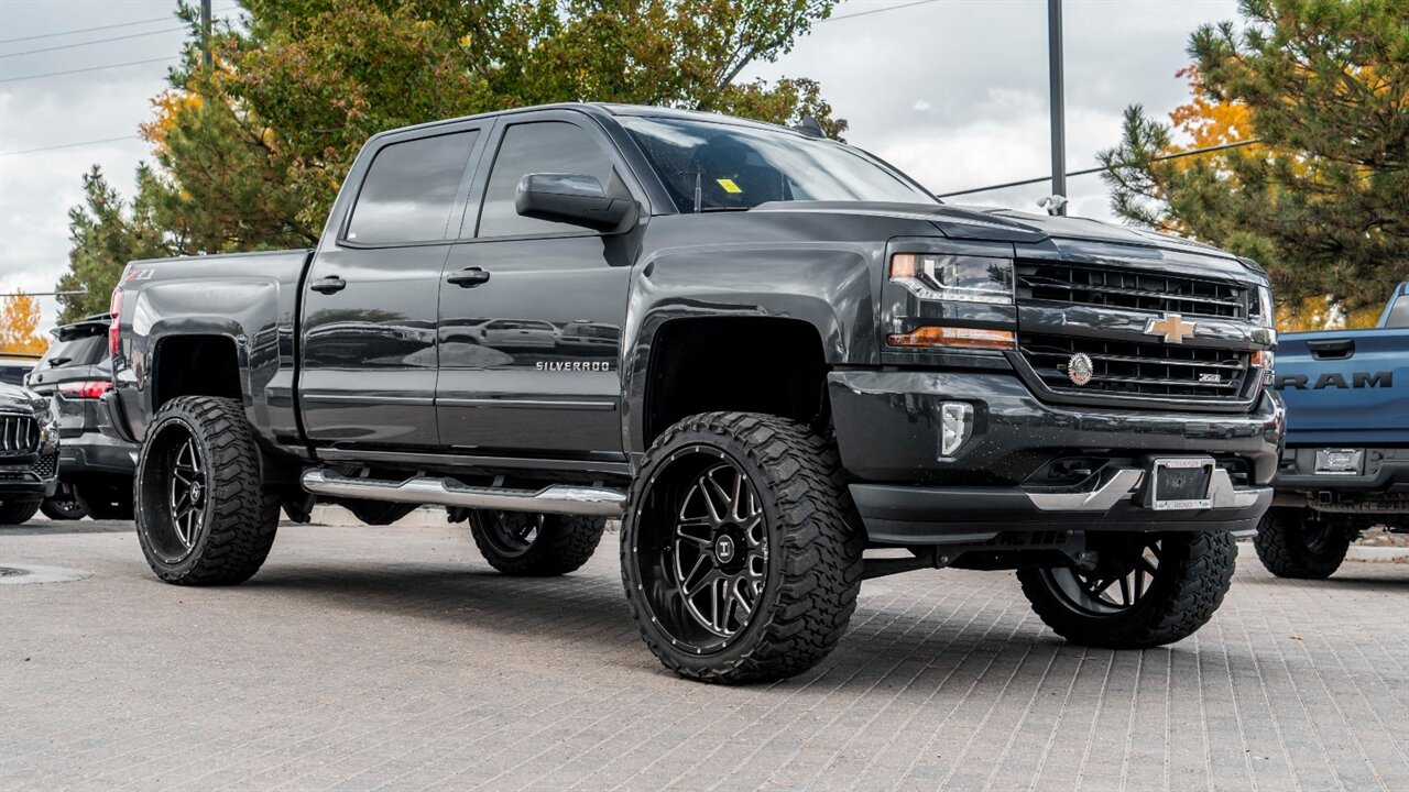 2018 Chevrolet Silverado 1500 LT LT2   - Photo 1 - Reno, NV 89511