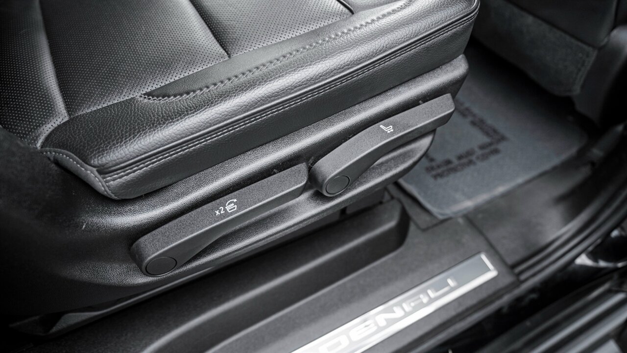 2021 GMC Yukon Denali   - Photo 41 - Reno, NV 89511
