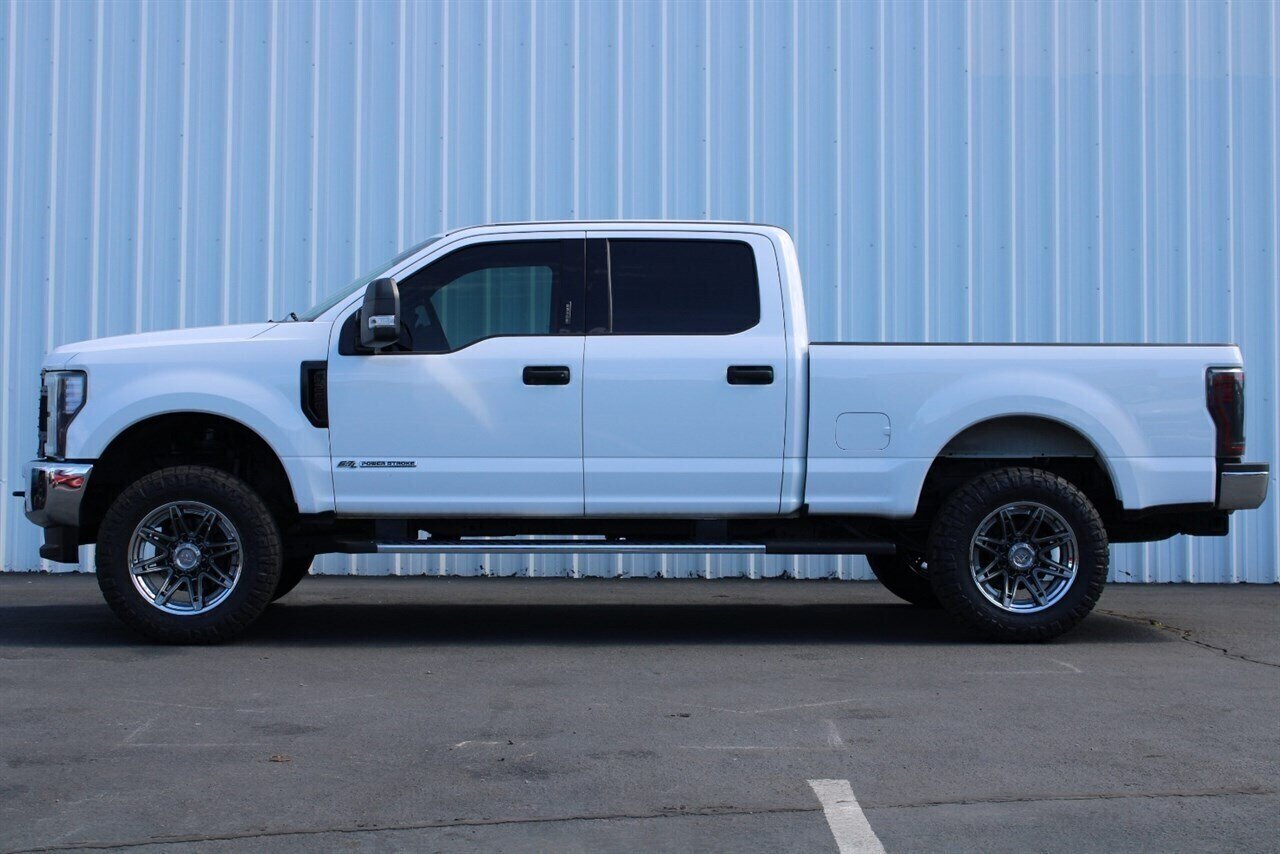 2019 Ford F-250 XLT   - Photo 4 - Reno, NV 89511