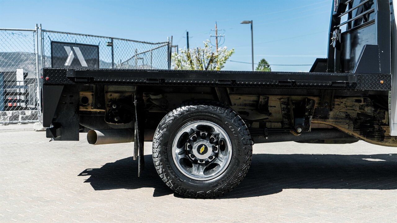 2022 Chevrolet Silverado 3500HD CC LT Flatbed   - Photo 10 - Reno, NV 89511