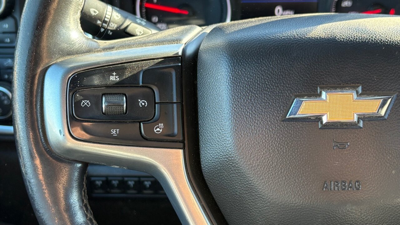 2022 Chevrolet Silverado 3500HD CC LT Flatbed   - Photo 15 - Reno, NV 89511