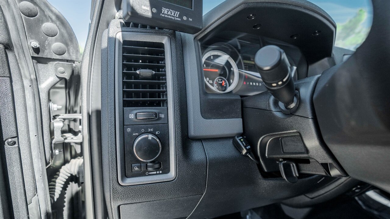 2013 RAM 2500 Tradesman - Photo 28 - Reno, NV 89511