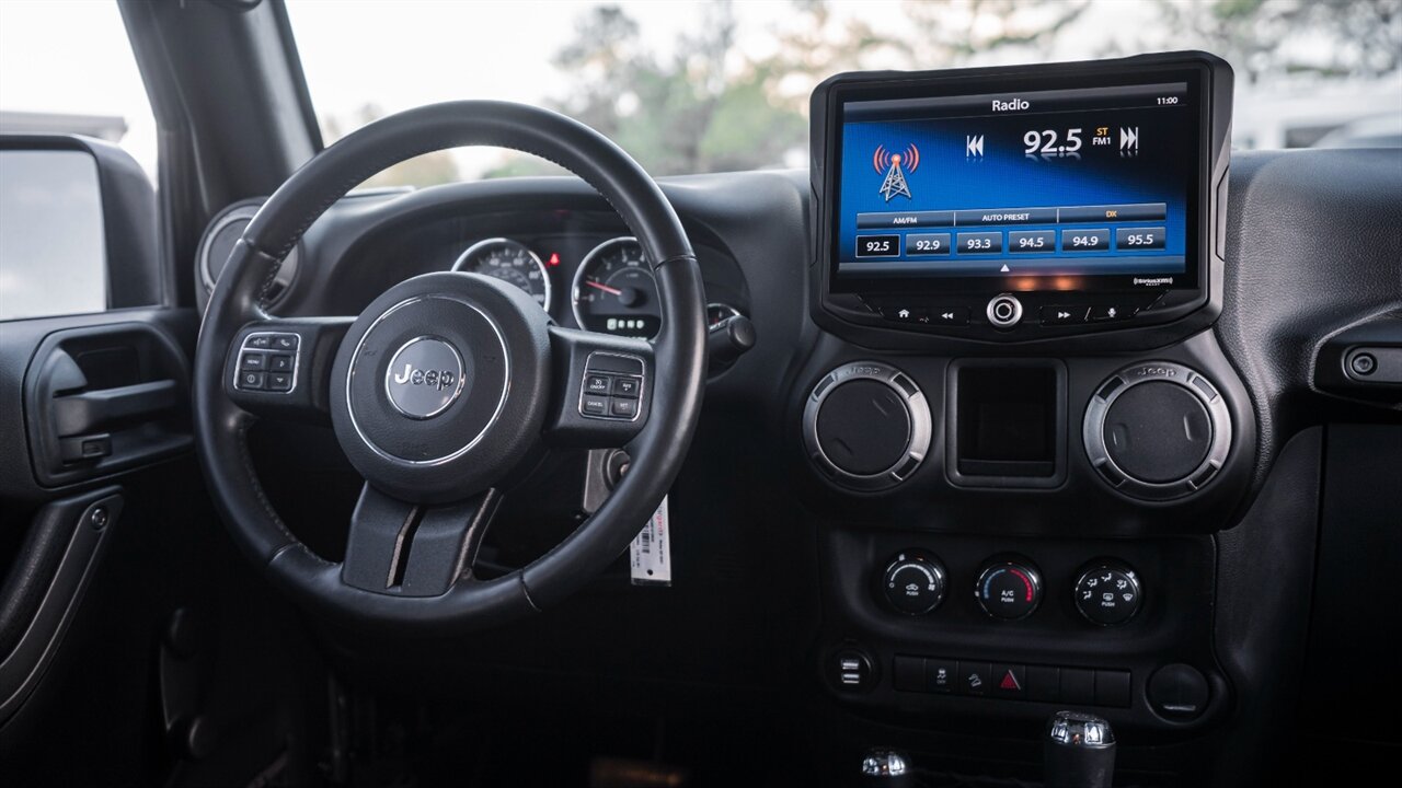 2017 Jeep Wrangler Unlimited Sport   - Photo 16 - Reno, NV 89511