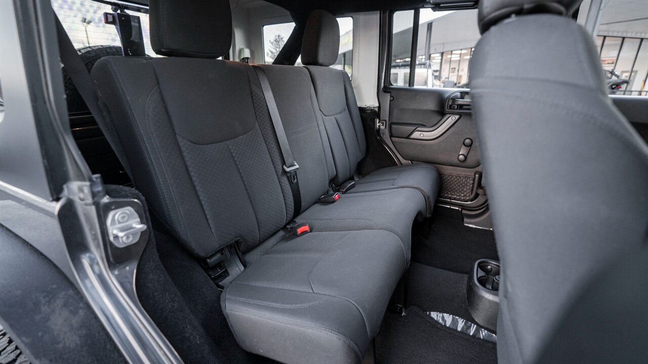 2017 Jeep Wrangler Unlimited Sport   - Photo 29 - Reno, NV 89511