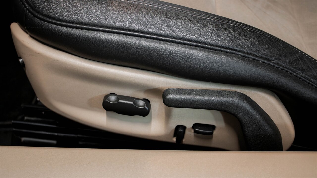 2005 Chevrolet Corvette   - Photo 28 - Reno, NV 89511