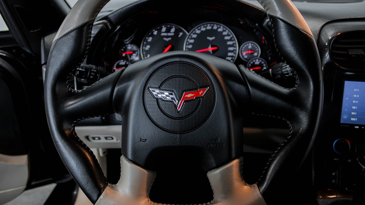 2005 Chevrolet Corvette   - Photo 31 - Reno, NV 89511