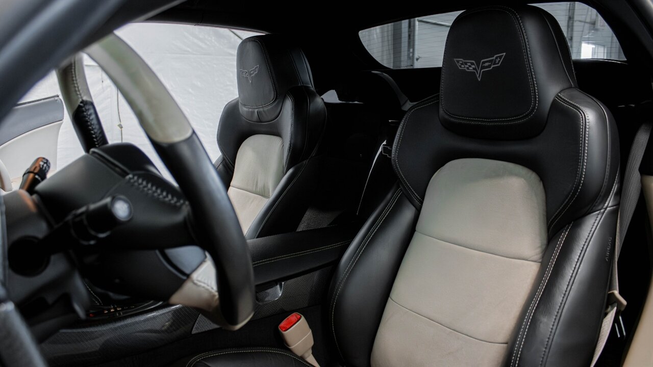 2005 Chevrolet Corvette   - Photo 30 - Reno, NV 89511