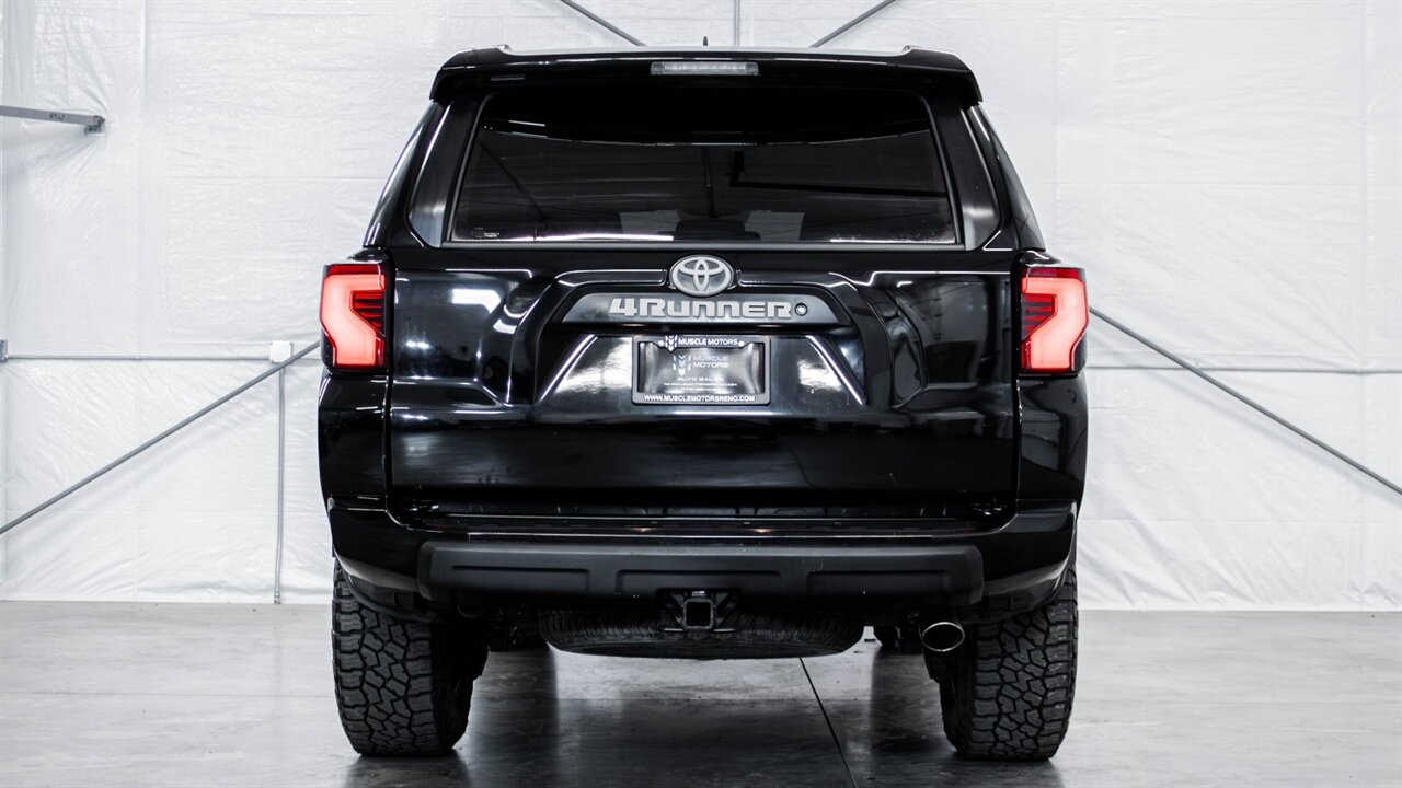 2019 Toyota 4Runner TRD Off-Road Premium   - Photo 6 - Reno, NV 89511