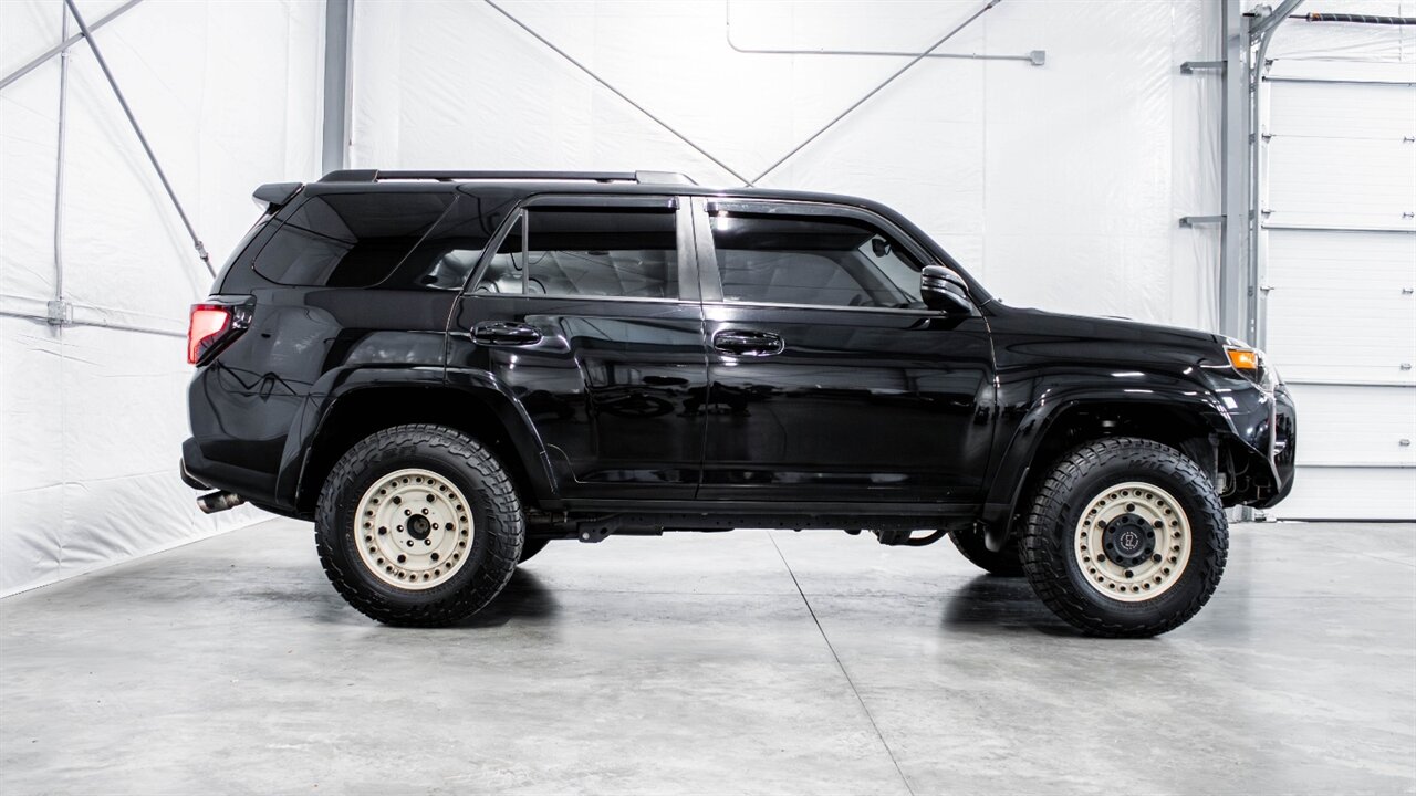 2019 Toyota 4Runner TRD Off-Road Premium   - Photo 5 - Reno, NV 89511