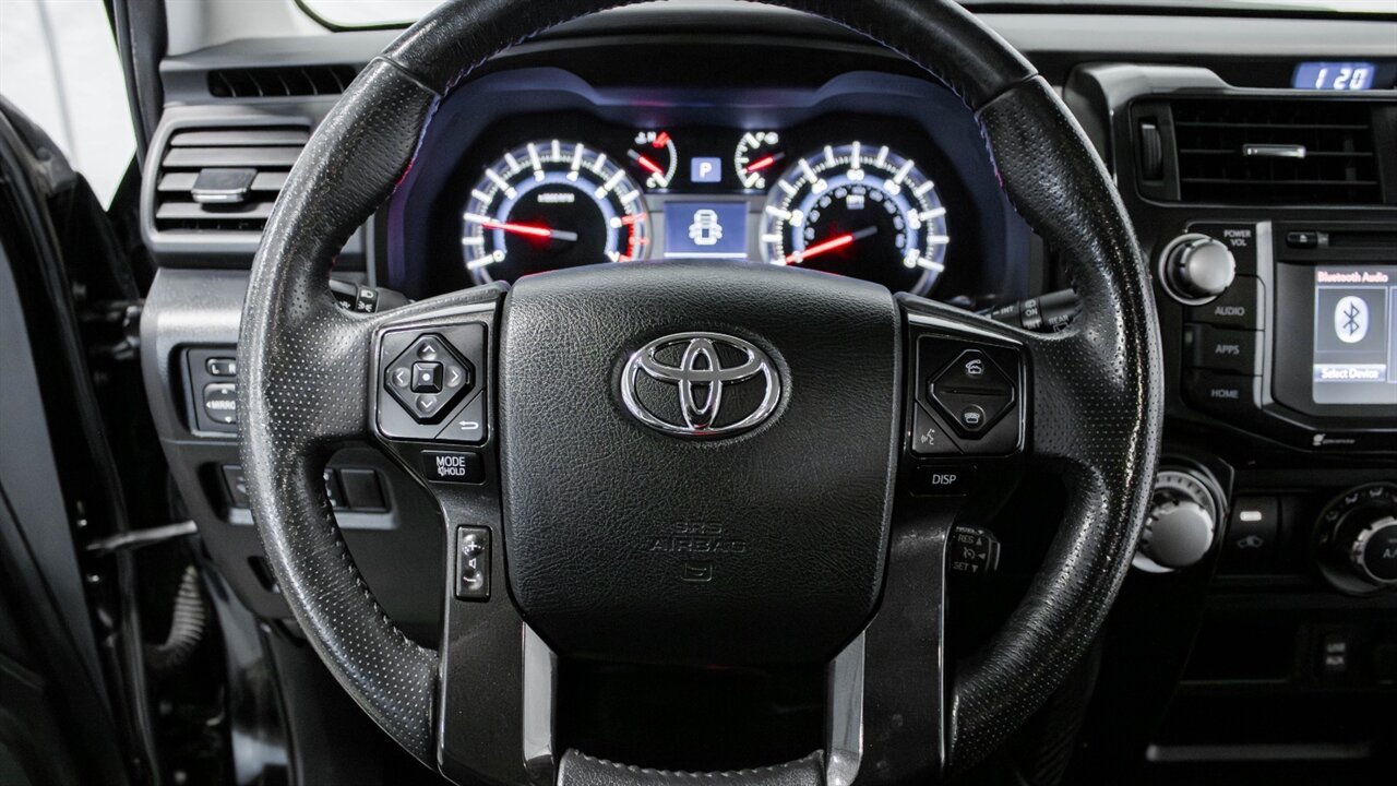 2019 Toyota 4Runner TRD Off-Road Premium   - Photo 19 - Reno, NV 89511