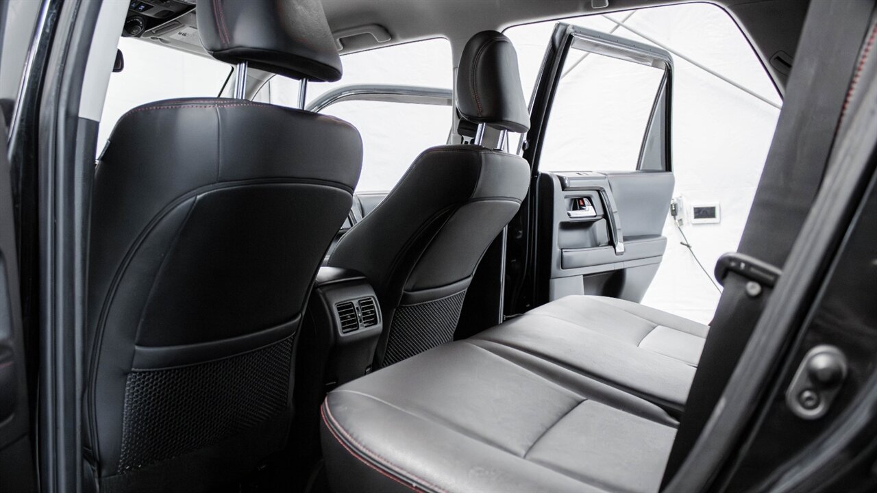 2019 Toyota 4Runner TRD Off-Road Premium   - Photo 29 - Reno, NV 89511