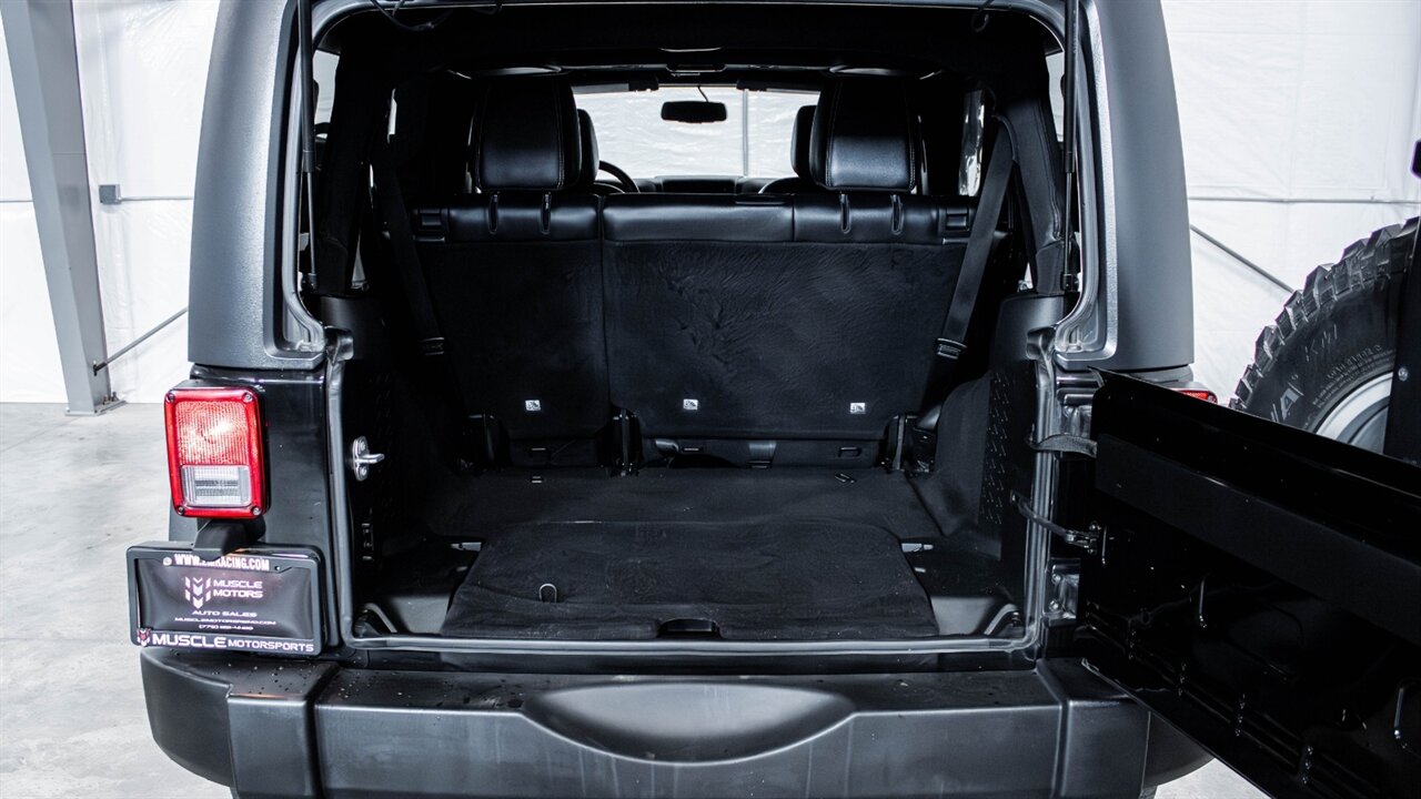 2018 Jeep Wrangler Unlimited Rubicon   - Photo 23 - Reno, NV 89511