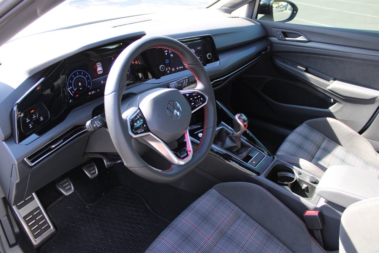 2023 Volkswagen Golf GTI 2.0T 40th Anniversary Edition - Photo 29 - Reno, NV 89511
