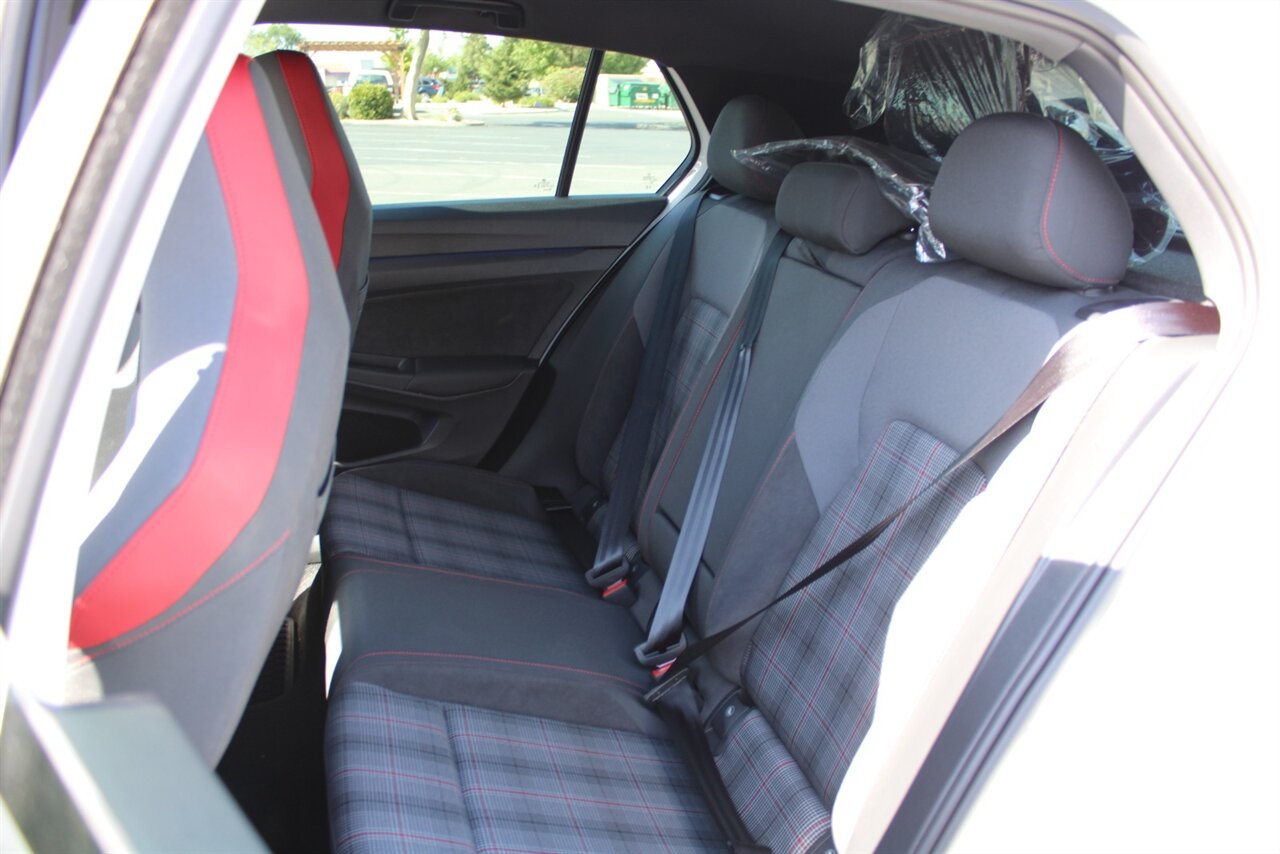 2023 Volkswagen Golf GTI 2.0T 40th Anniversary Edition - Photo 19 - Reno, NV 89511
