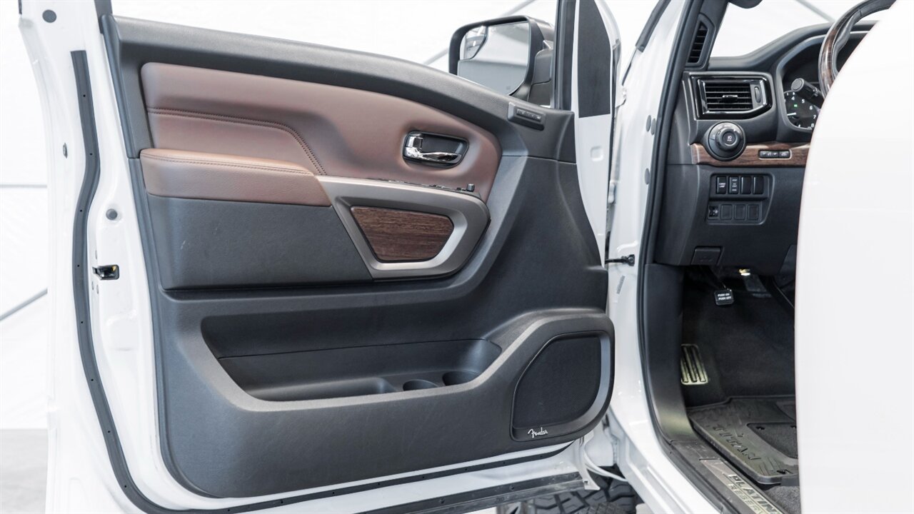 2021 Nissan Titan Platinum Reserve - Photo 24 - Reno, NV 89511