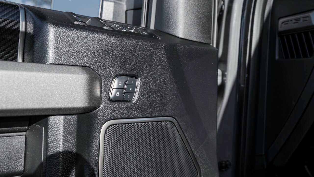 2018 Ford F-150 Raptor - Photo 23 - Reno, NV 89511