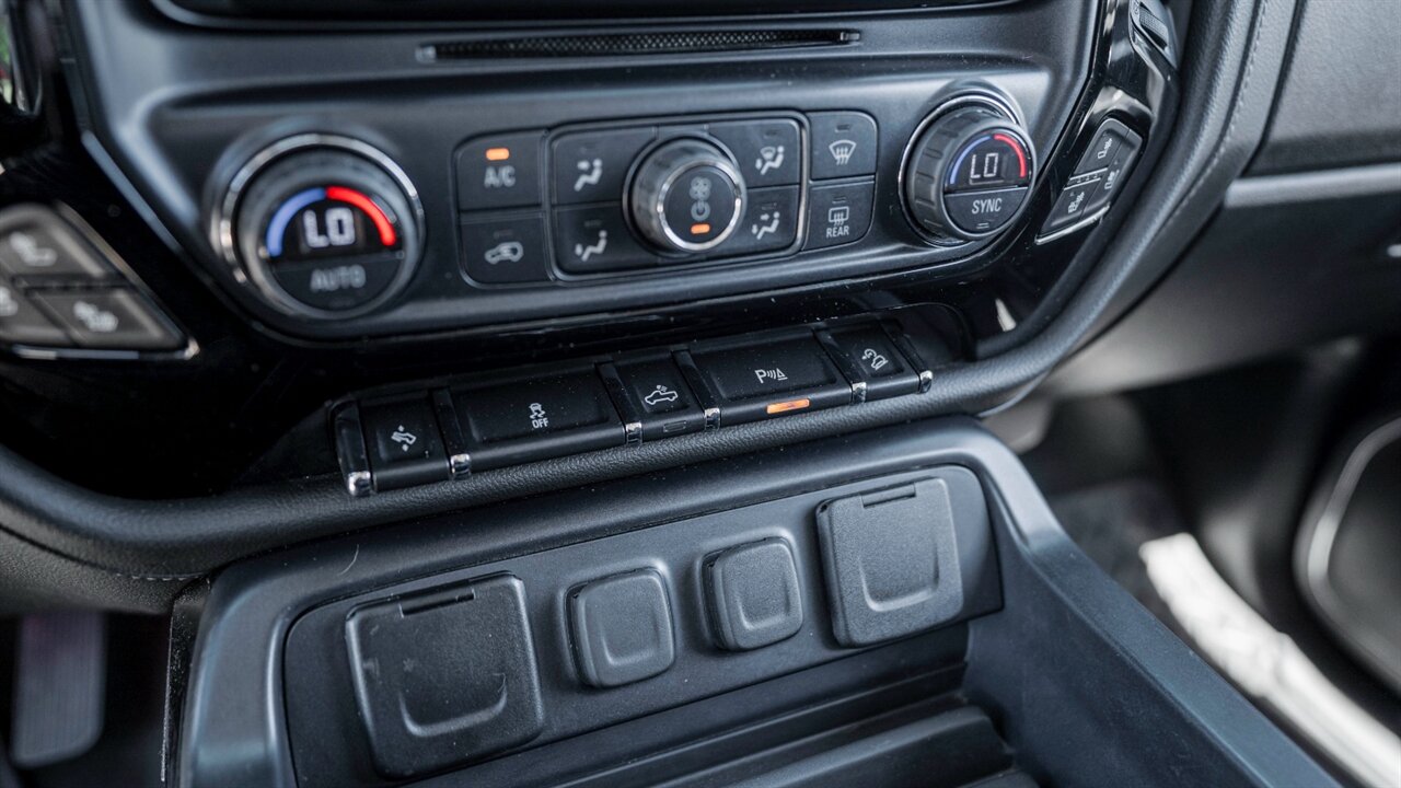 2018 Chevrolet Silverado 1500 LTZ 2LZ  SCA Performance BLACK WIDOW - Photo 36 - Reno, NV 89511