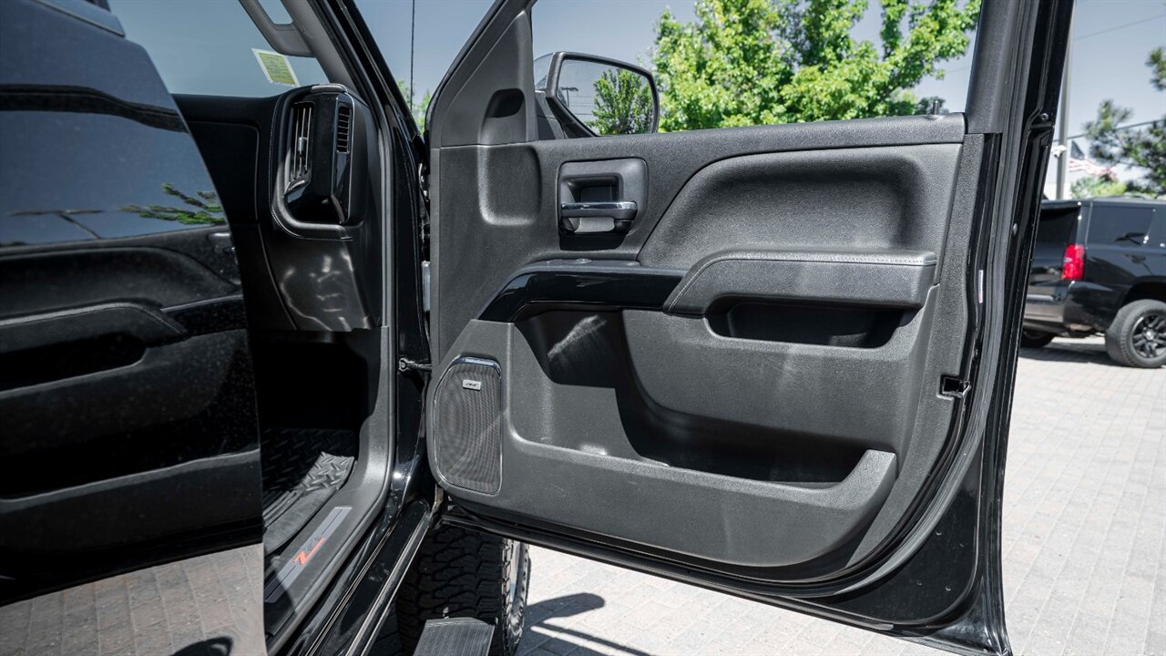 2018 Chevrolet Silverado 1500 LTZ 2LZ  SCA Performance BLACK WIDOW - Photo 39 - Reno, NV 89511