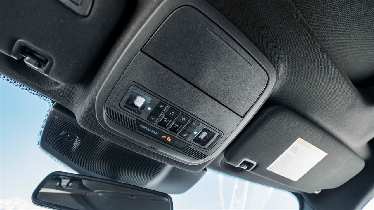 2023 Ford Explorer ST - Photo 33 - Reno, NV 89511