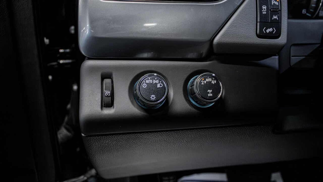 2019 Chevrolet Tahoe LT   - Photo 21 - Reno, NV 89511